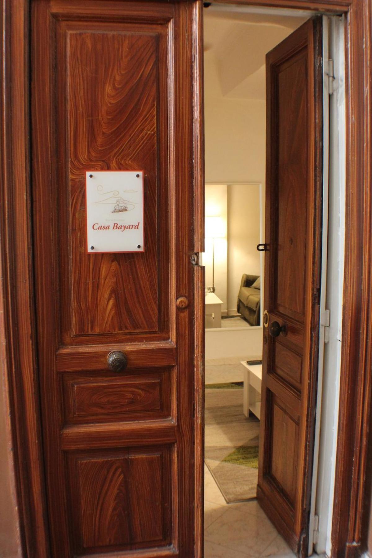 Casa Bayard-your Neapolitan Appartement